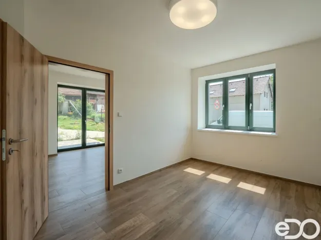 Pronájem bytu 2+kk, Máslojedy, 60 m2