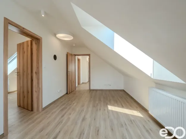 Pronájem bytu 2+1, Máslojedy, 60 m2
