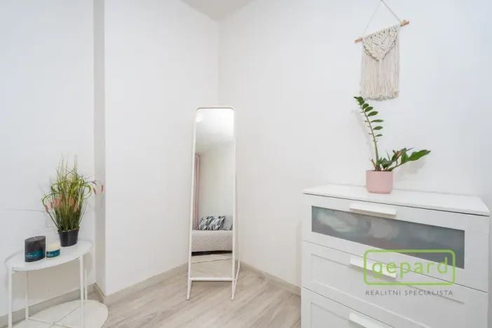 Prodej bytu 2+kk, Mníšek pod Brdy, Jana Šťastného, 53 m2