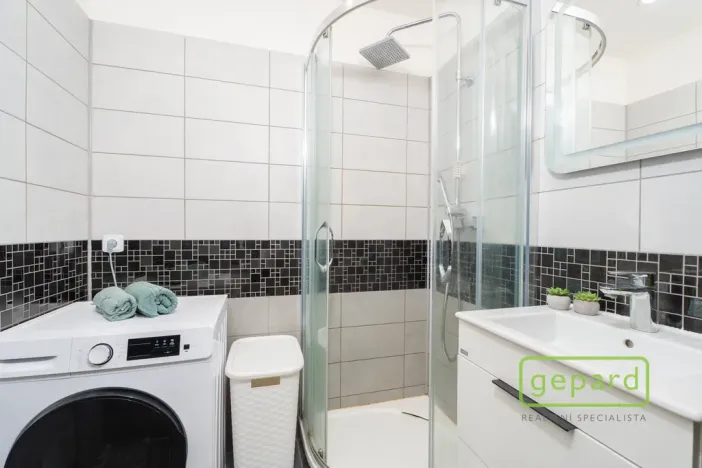 Prodej bytu 2+kk, Mníšek pod Brdy, Jana Šťastného, 53 m2