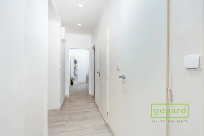 Prodej bytu 2+kk, Mníšek pod Brdy, Jana Šťastného, 53 m2