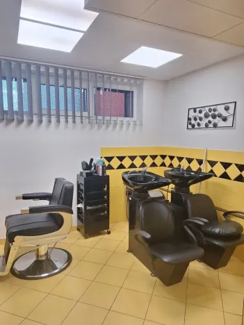Pronájem obchodního prostoru, Ostrava - Poruba, Otakara Jeremiáše, 10 m2