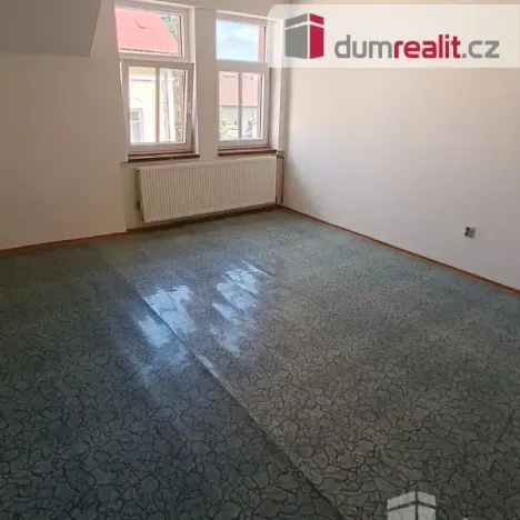 Pronájem bytu 2+1, Děčín - Děčín VII-Chrochvice, Vilsnická, 70 m2