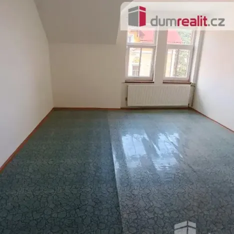 Pronájem bytu 2+1, Děčín - Děčín VII-Chrochvice, Vilsnická, 70 m2