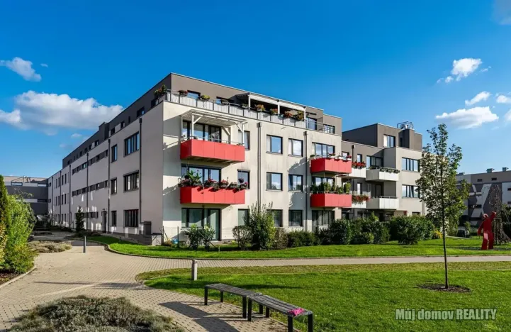 Pronájem bytu 1+kk, Praha - Hostavice, U Hostavického potoka, 32 m2
