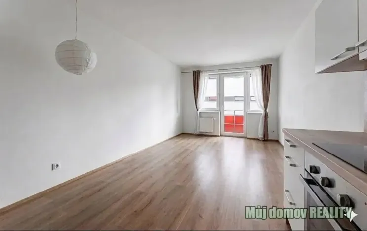 Pronájem bytu 1+kk, Praha - Hostavice, U Hostavického potoka, 32 m2
