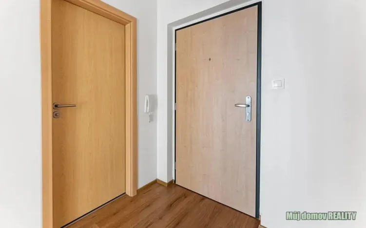 Pronájem bytu 1+kk, Praha - Hostavice, U Hostavického potoka, 32 m2