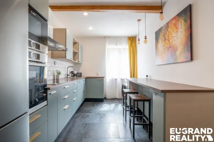 Prodej bytu 4+1, Černošice, Komenského, 124 m2