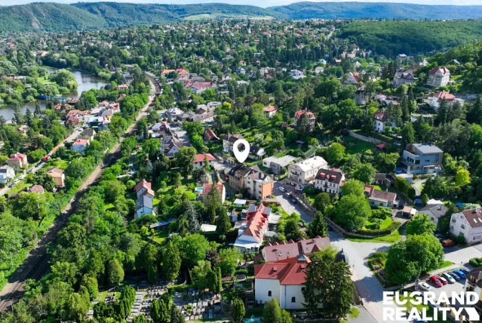 Prodej bytu 4+1, Černošice, Komenského, 124 m2