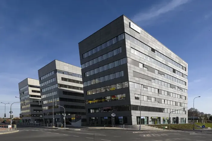 Pronájem kanceláře, Praha - Prosek, Prosecká, 246 m2