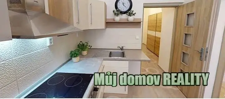 Pronájem bytu 2+kk, Praha - Karlín, Prvního pluku, 45 m2