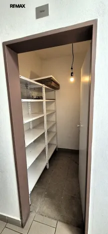 Pronájem bytu 2+kk, Praha - Žižkov, V kapslovně, 58 m2