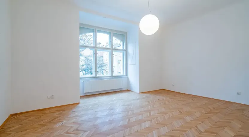 Pronájem bytu 2+kk, Praha, Křižíkova, 59 m2