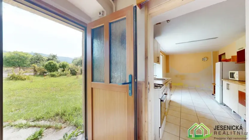 Prodej rodinného domu, Vápenná, 140 m2