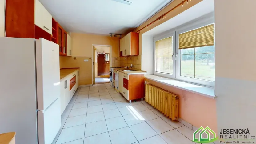 Prodej rodinného domu, Vápenná, 140 m2
