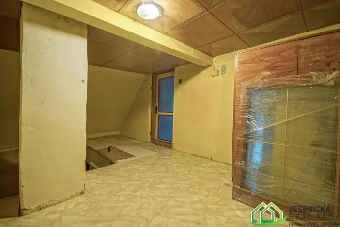 Prodej rodinného domu, Vápenná, 140 m2