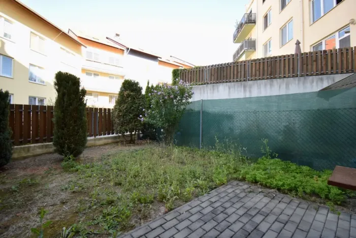 Pronájem bytu 1+kk, Brno - Medlánky, Hrázka, 38 m2