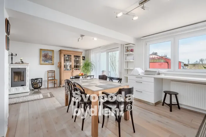 Prodej rodinného domu, Praha - Kolovraty, 222 m2