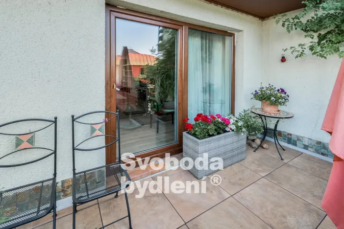 Prodej rodinného domu, Praha - Kolovraty, 222 m2