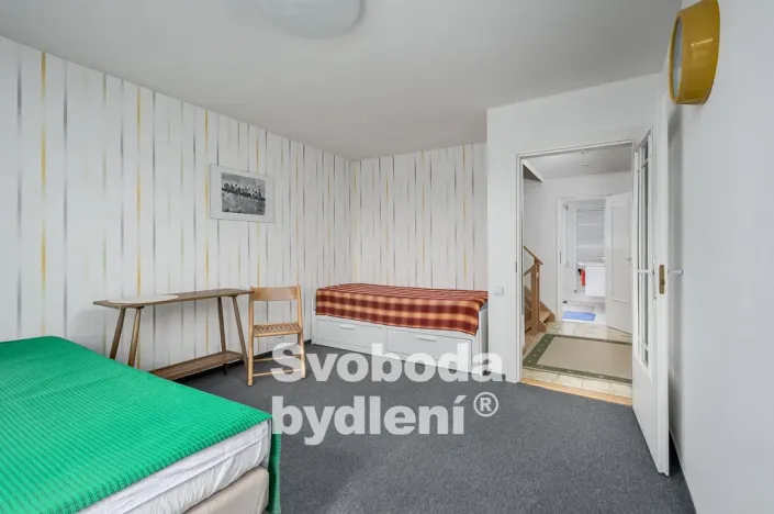 Prodej rodinného domu, Praha - Kolovraty, 222 m2