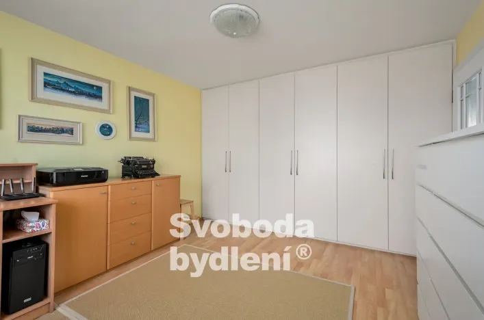 Prodej rodinného domu, Praha - Kolovraty, 222 m2