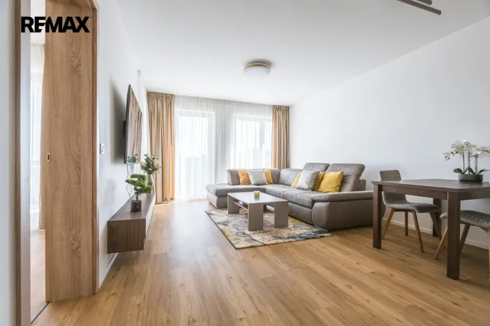 Pronájem bytu 2+kk, Brandýs nad Labem-Stará Boleslav - Brandýs nad Labem, Dřevčická, 65 m2