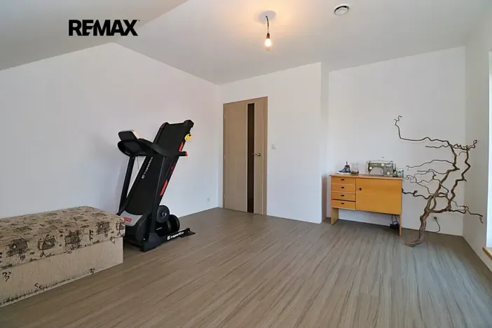 Prodej rodinného domu, Mikulovice, V Loučkách, 231 m2