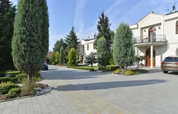 Pronájem vily, Praha - Nebušice, Nebušická, 270 m2