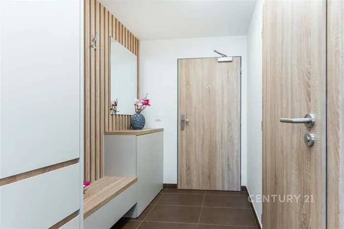 Pronájem bytu 2+kk, Praha, Arnošta Staňka, 47 m2