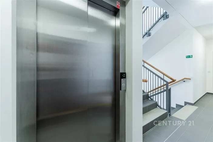 Pronájem bytu 2+kk, Praha, Arnošta Staňka, 47 m2