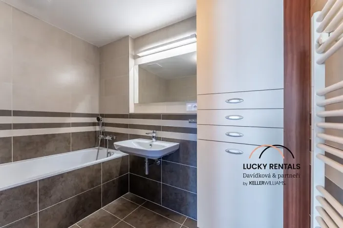 Pronájem bytu 3+kk, Praha - Žižkov, Olgy Havlové, 76 m2