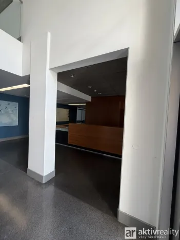 Pronájem garáže, Praha - Vokovice, Irská, 18 m2