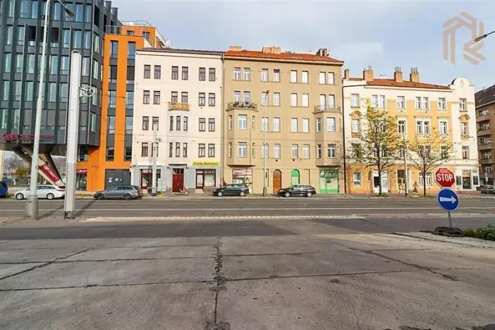 Pronájem bytu 1+kk, Praha - Holešovice, Plynární, 31 m2