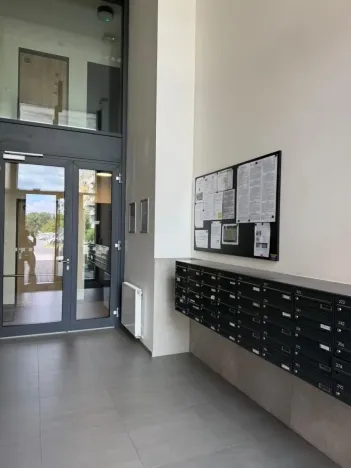 Pronájem bytu 2+kk, Praha - Modřany, Zlochova, 55 m2