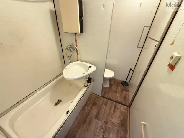 Pronájem bytu 1+1, Chomutov, Kundratická, 38 m2