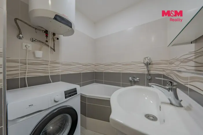 Prodej bytu 3+1, Karolinka, Na Horebečví, 73 m2