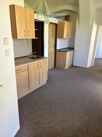 Pronájem bytu 1+1, Toužim, Farní, 32 m2
