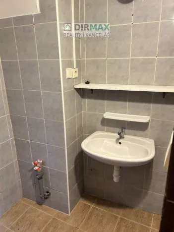 Pronájem bytu 1+1, Toužim, Farní, 32 m2