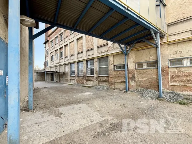 Pronájem skladu, Brno - Komárov, Komárovské nábřeží, 397 m2