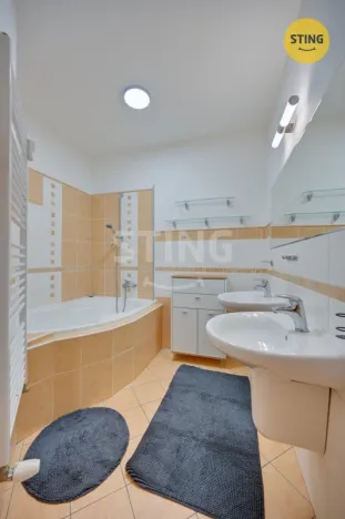 Prodej bytu 4+kk, Hodonín, J. Suka, 100 m2