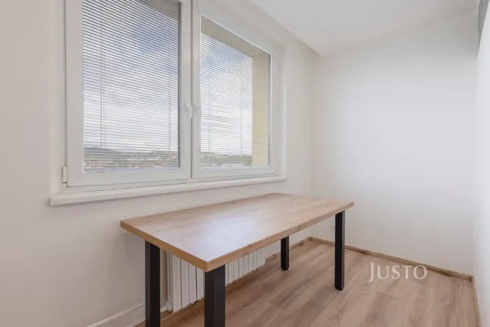 Pronájem bytu 2+1, Zlín, L. Váchy, 54 m2