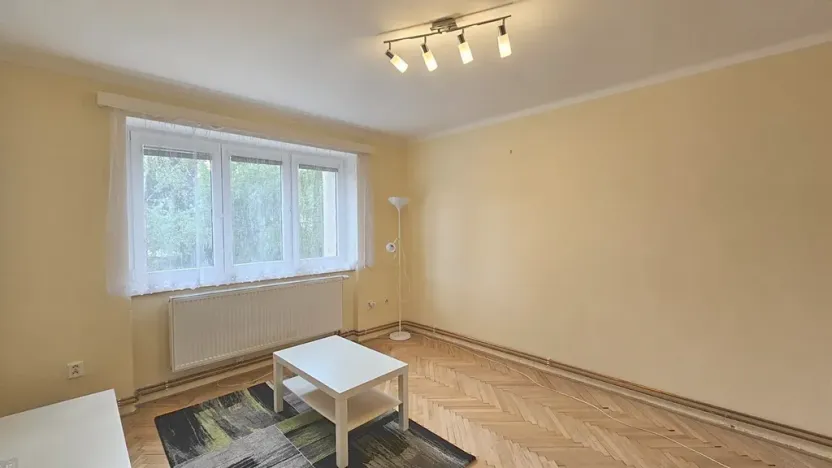 Pronájem bytu 2+1, Kolín, Míru, 50 m2
