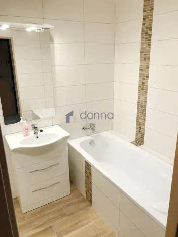 Pronájem bytu 2+kk, Praha, Rezlerova, 51 m2