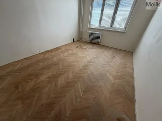 Prodej bytu 2+1, Chomutov, Cihlářská, 53 m2