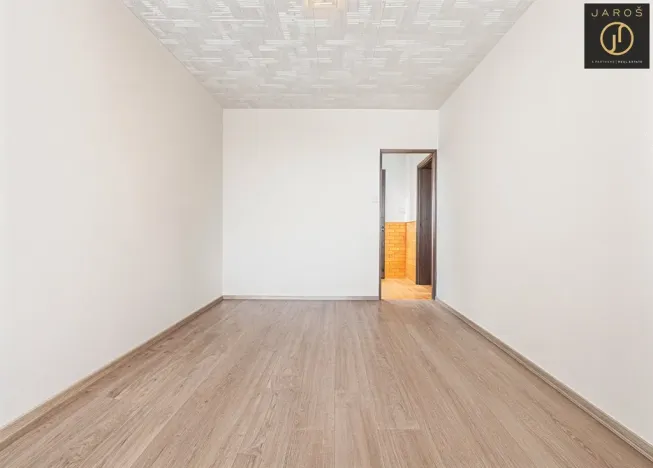 Pronájem bytu 2+kk, Praha - Prosek, Jablonecká, 55 m2