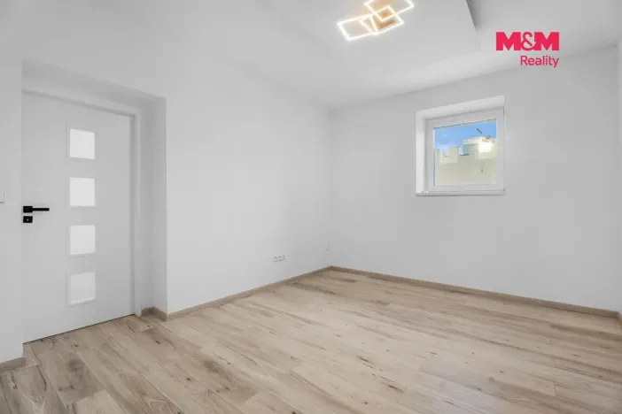 Pronájem bytu 4+kk, Jablonec nad Nisou - Mšeno nad Nisou, U Přehrady, 90 m2