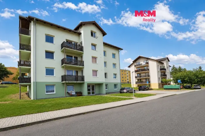 Pronájem bytu 1+1, Nová Role, U Plynárny, 38 m2