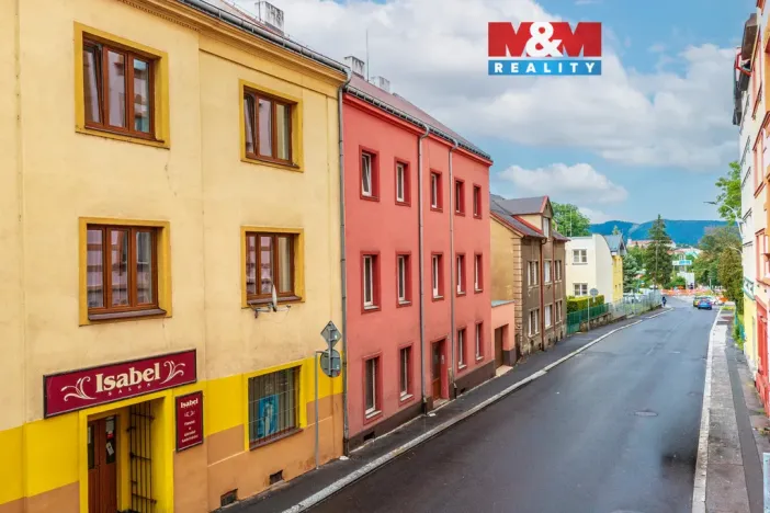 Prodej bytu 2+1, Děčín - Děčín VI-Letná, J. z Poděbrad, 40 m2