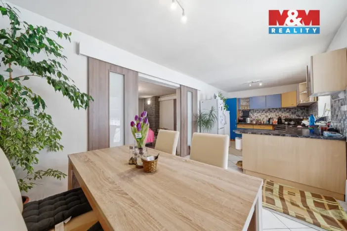 Prodej rodinného domu, Cerekvice nad Loučnou, 302 m2