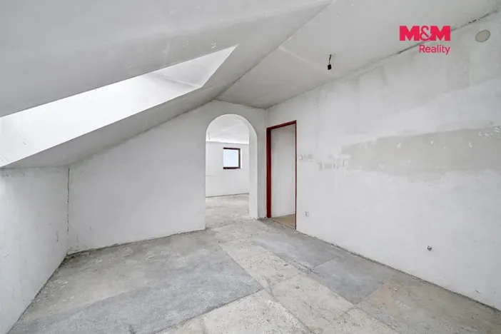 Prodej rodinného domu, Cerekvice nad Loučnou, 302 m2